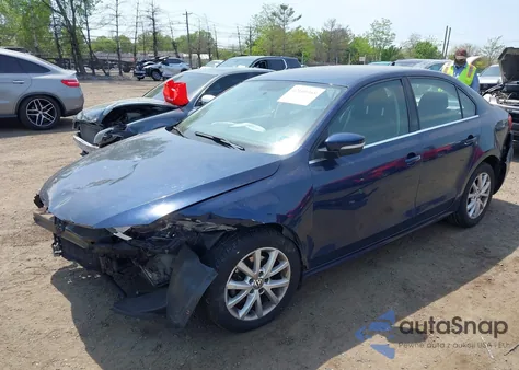 2013 Volkswagen Jetta 2.5L Se z USA, uszkodzony, nr VIN 3VWDP7AJ7DM385781